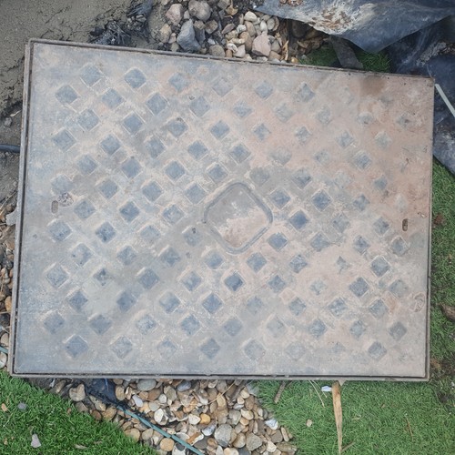 Manhole cover 64x48cm - manhole,