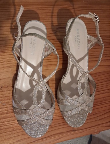 Paradox london wide - size, 6
