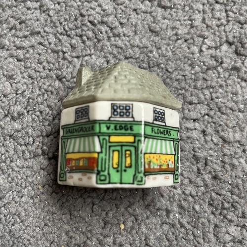 Vintage wade miniature - wade,