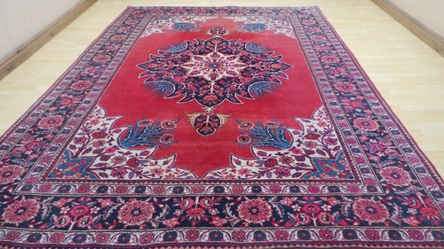 Large carpet rug hand - large,