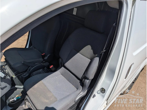 Nissan nv200 front - nissan, passenger