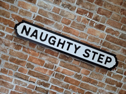 Naughty step indoor old - step,