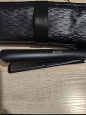 GHD Gold Hair Straightener with heat mat storage bag, excellent condition.