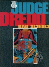 Judge Dredd in Bad Science (Definitive Editions)-John Wagner,Gra