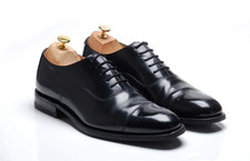Loake Black Capped Oxford