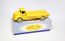 Dinky 933 Leyland Cement Wagon