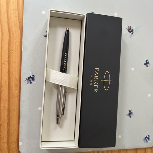 Parker extra people - parker, pen.new