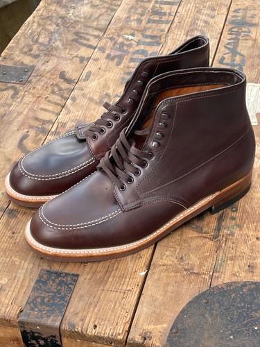 Alden clutch cafe - alden, 403