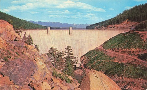 Hungry horse dam montana - horse,