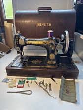 Vintage Singer 28K Vibrating Shuttle Hand Crank Sewing Machine 1932 Case Key