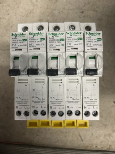 Schneider b32amp rcbo acti - schneider,