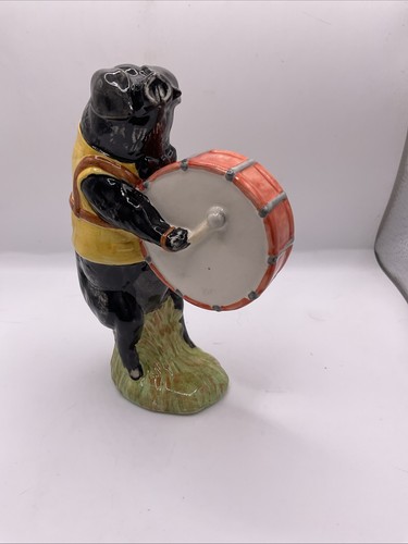 Beswick ware pig - ware, promenade