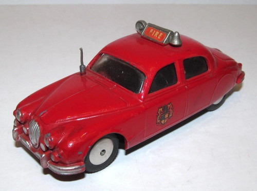 Corgi toys 213 - corgi, jaguar