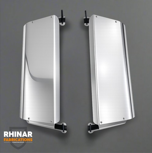 Mirror guards man - guards, pre