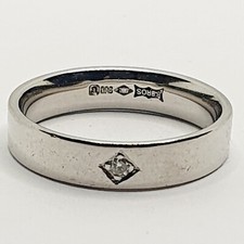 Platinum Diamond Solitaire