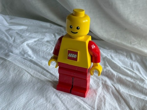 Lego giant minifigure - giant,