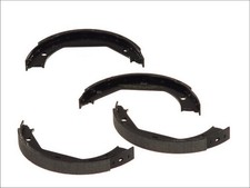 Parking brake shoes set Rear