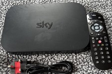 Sky Q Mini Box with Remote and