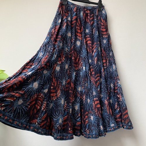 East block pirnt - midi, skirt