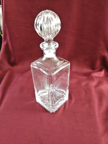 Clear cut square crystal - clear,