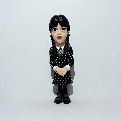 Minix wednesday addams figure - minix,