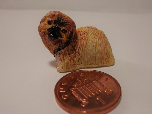 Scale resin brown - 1:12, dog