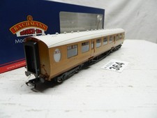 Bachmann 00 LNER Teak Thompson