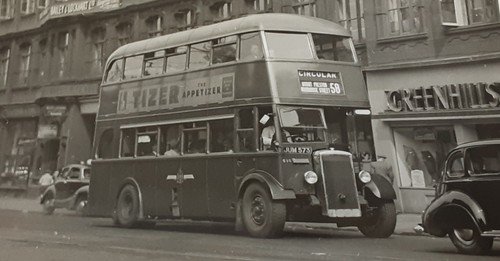 Leeds city transport b w - leeds,