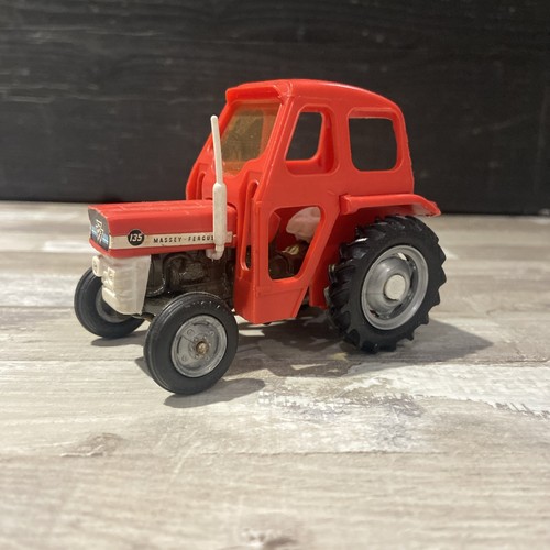 Very rare britains farm toys - very,