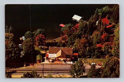 Vintage lakeside lodge - lakeside, long
