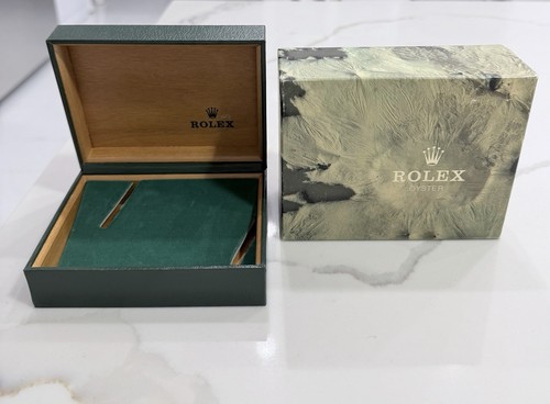 Authentic rolex submariner - authentic,