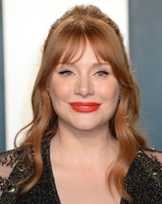 SEXY BRYCE DALLAS HOWARD 8x10