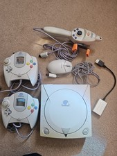 Sega Dreamcast With 21 Games ,fishing Rod 2 Control Pads Vmu Keyboard Mouse Hdmi