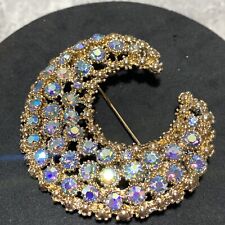 VINTAGE Sparkly Crescent Moon Brooch Gold Tone AB Crystal Retro Kitsch Pretty