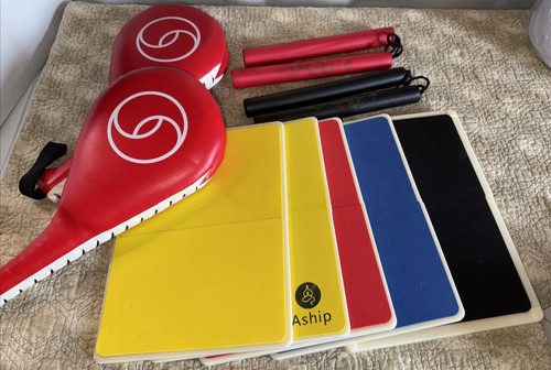Lot boards martial arts - of,