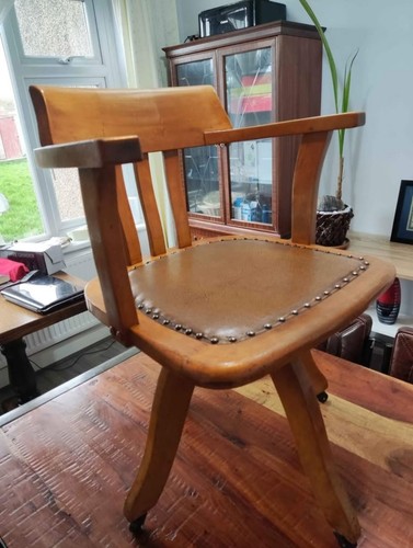 Antique swivel circa 1900 - 1900, oak