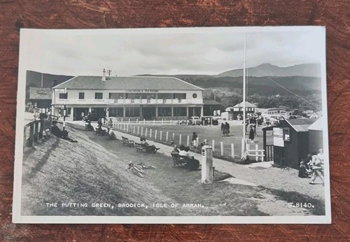 The putting green brodick isle - the,
