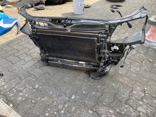 Audi rs4 v8 bns genuine - v8,