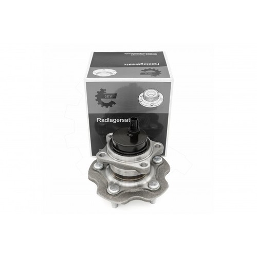 Rear wheel hub for - wheel,