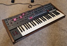 DSI Prophet 6 Synthesiser