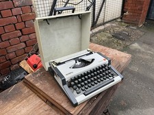 Olympia Traveller Portable