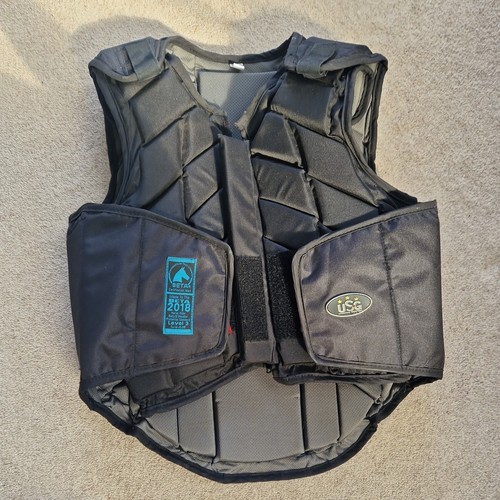 Usg black body protector - black,