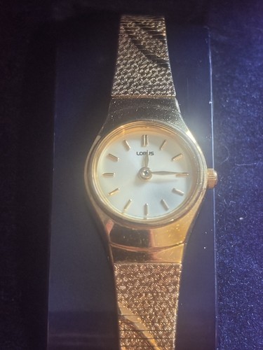 Vintage lorus ladies quartz - vintage,