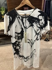 Levi’s Blue Star Smoke