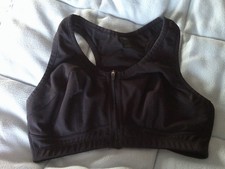 TU zip front fastening sports