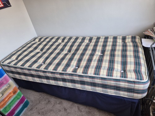 Trundle bed - trundle,