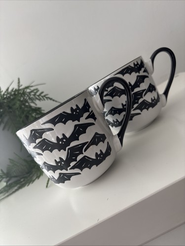 Pair mugs cups horror - pair,