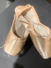 Brand New Classic Freed Pointe Shoes - 5 XXX Castle maker 