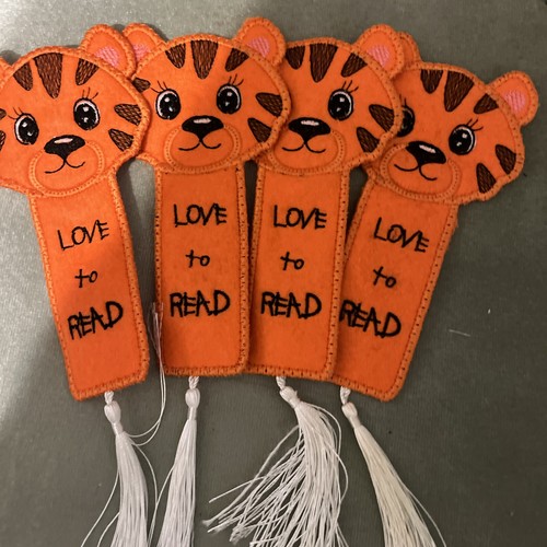 Tiger bookmark machine - tiger,