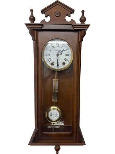 President day pendulum wall - 8-day,
